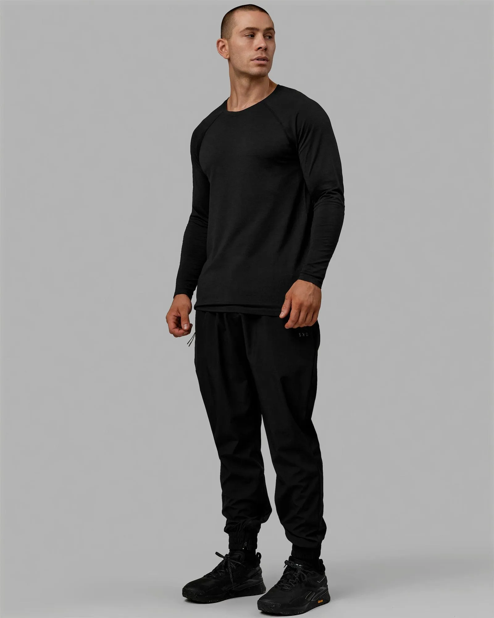 AeroFLX  Seamless Long Sleeve Tee - Black Marl