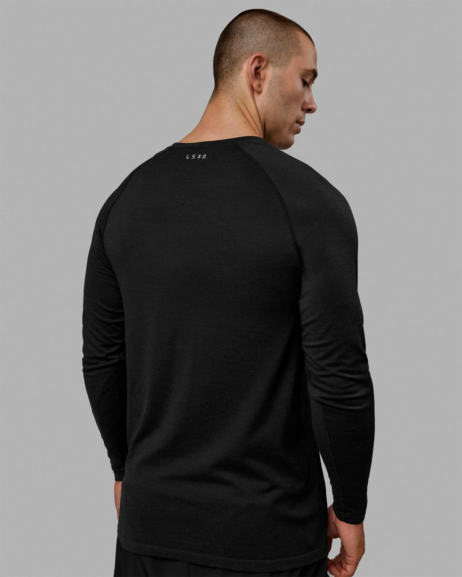 AeroFLX  Seamless Long Sleeve Tee - Black Marl