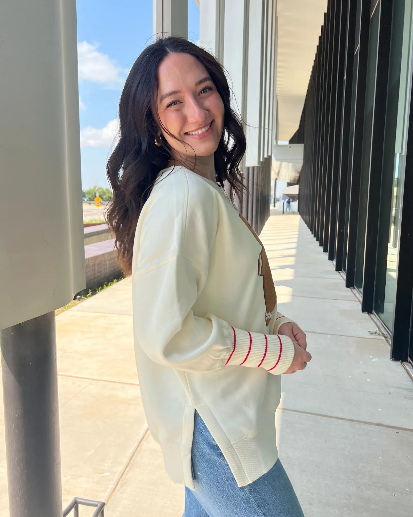 August Bleu Gingerbread Man Chenille Patched Sweatshirt in Belgian Cream