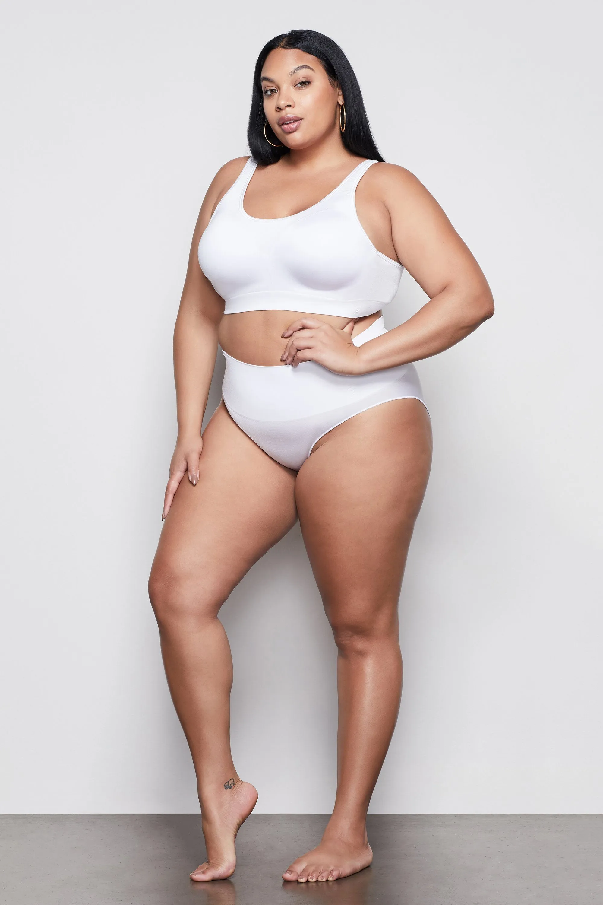 HIGH IMPACT COMPRESSION BIKINI | WHITE001