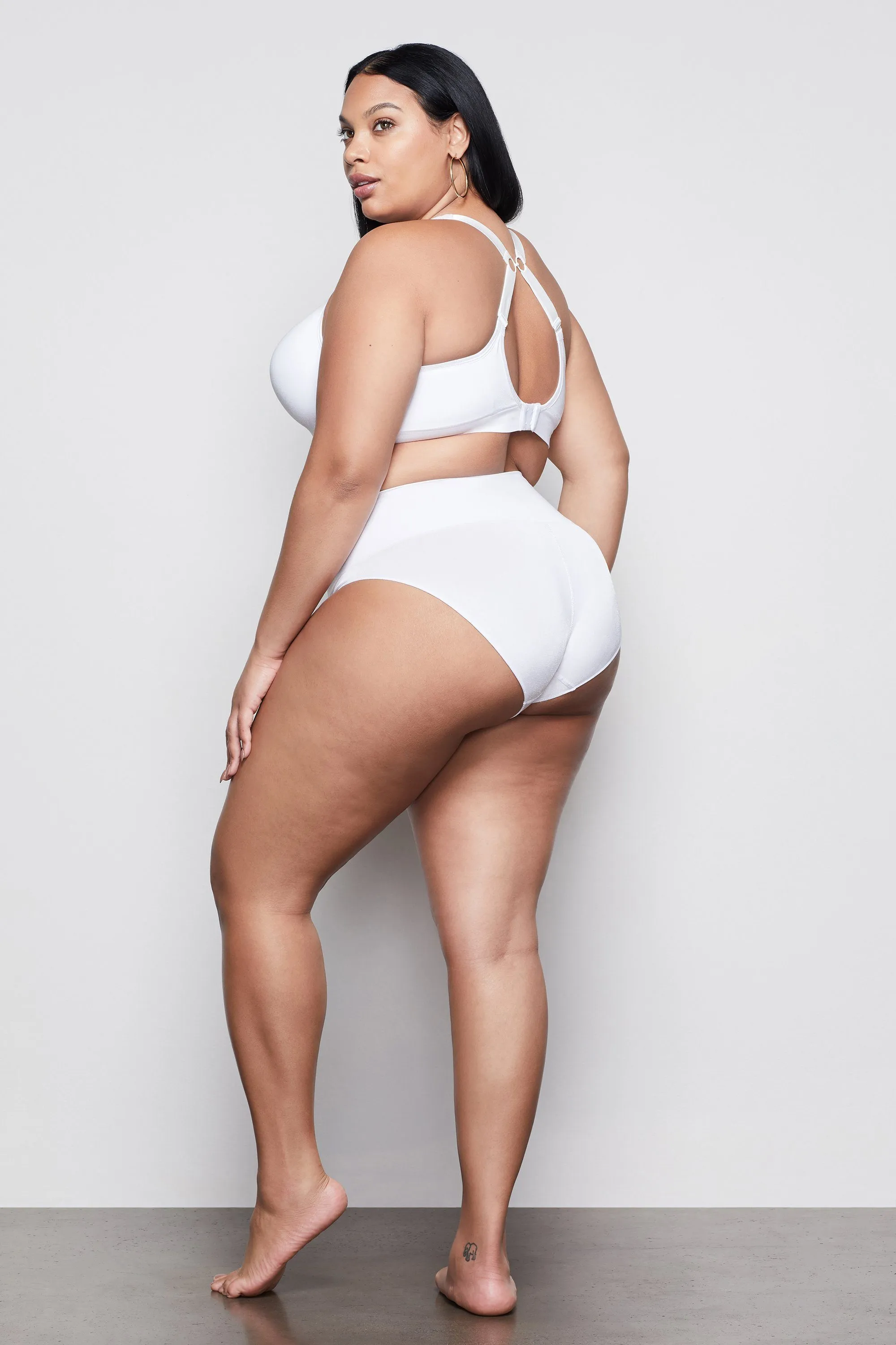 HIGH IMPACT COMPRESSION BIKINI | WHITE001